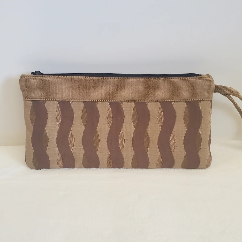 𝅺1154 Lill Studio Wristlet Clutch Bag Tan Brown Gold Swirl Design